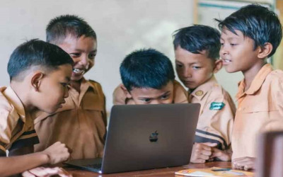 Pendidikan adalah Proses Pengubahan Sikap
